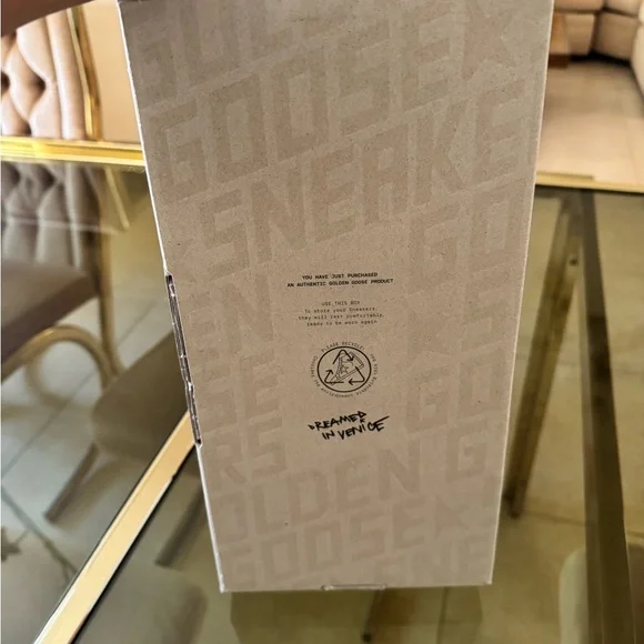 Golden Goose White and Tan Sneakers Distressed Leather - Picture 7 of 9